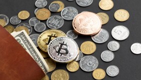 Fiat money against cryptocurrency: benefits and drawbacks of each
