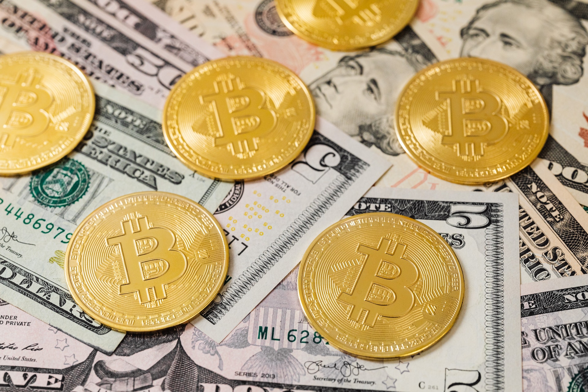 How do you earn bitcoins, how can I earn bitcoins for free