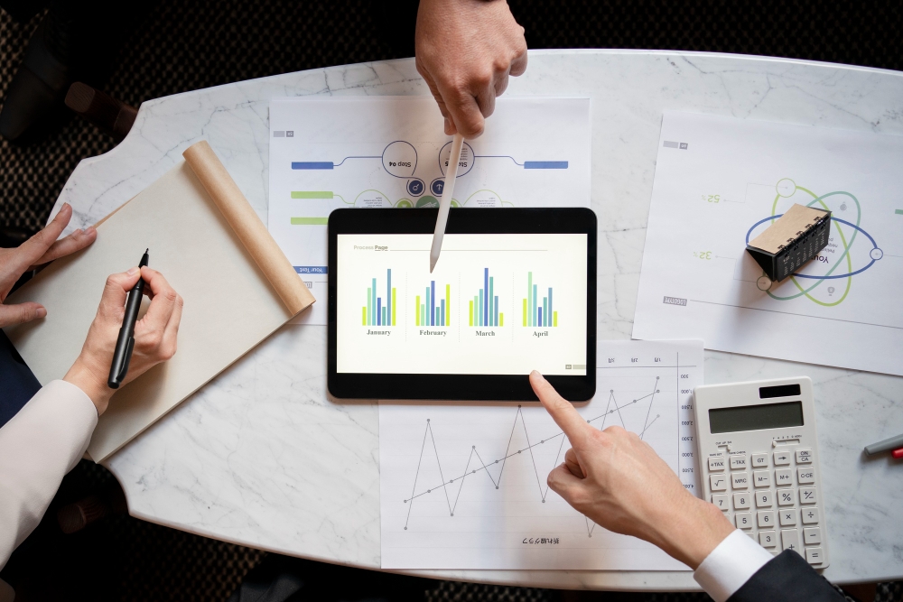 The difference between Contango and Backwardation
